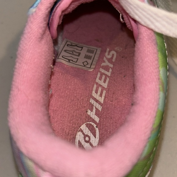 HEELYS SNEAKERS YOUTH SIZE 13c - Picture 4 of 5